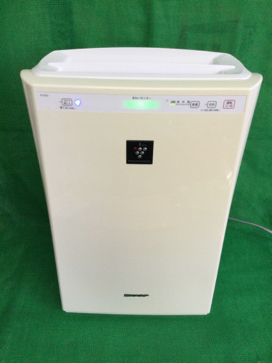 中古　2015年製　空気清浄機　シャープ　幅35.6　　奥行18　　高さ52　 （ｃｍ）　プラズマクラスター　床置・卓上兼用型　24畳(39㎡)