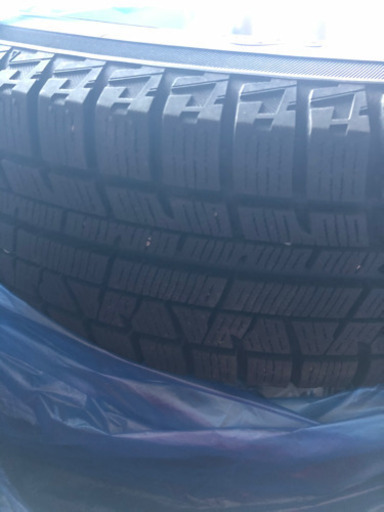 ヨコハマ スタッドレスタイヤ ホイール付き 175/65R14 