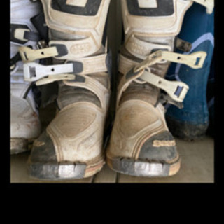 オフロードブーツ ヘルメット セットでお願いします