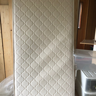 シングルサイズマットレスを無料で差し上げます！（中古品）