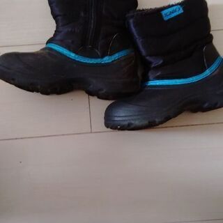 スノーブーツ　19ｃｍ