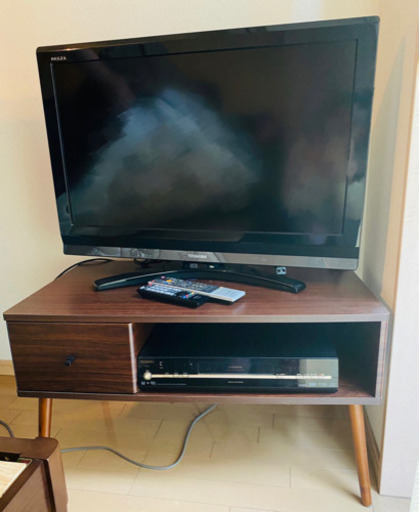美品 32型テレビ\u0026DVDレコーダー \u0026 テレビ台セット