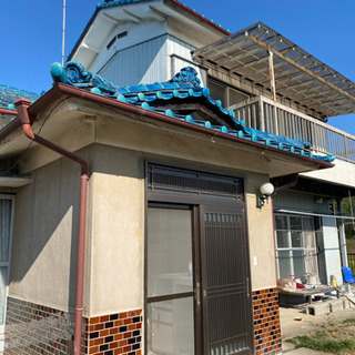 駅から徒歩8分のDIY可能賃貸2階建て一軒家！！