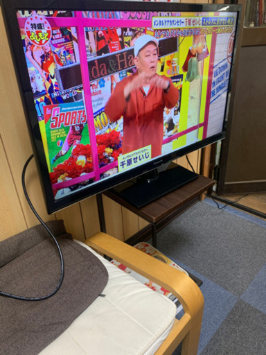 Panasonic 32型液晶テレビ　2014年製