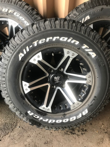 タイヤ　ホイール　ウェッズ　マットタイヤ