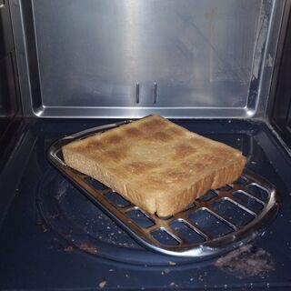 ●差し上げます●取りに来られる方●訳あり（台風で一部水没）●Nationalオーブンレンジ NE-C70●中古完動品？●の画像