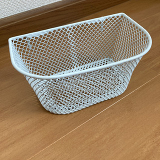 タオルかけ、小物入れの画像