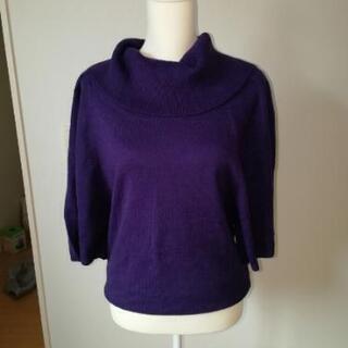 紫　セーター