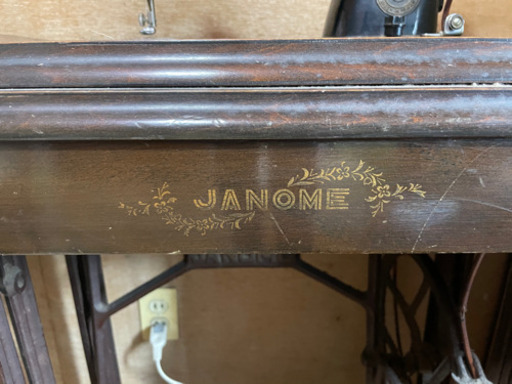 ジャノメ　足踏みミシン　アンティーク