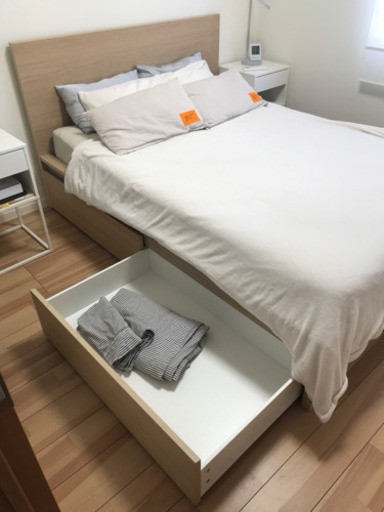 IKEA MALM ダブルベッド　引き出し・マットレス付