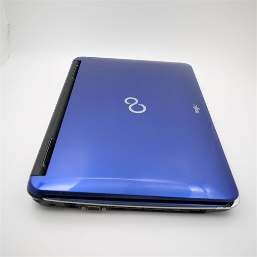 Corei7 メモリ8GB SSD240GB 富士通 ノートパソコン 