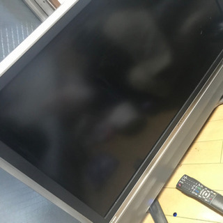 シャープ　LC-37GD3 40インチ　（2005年製）