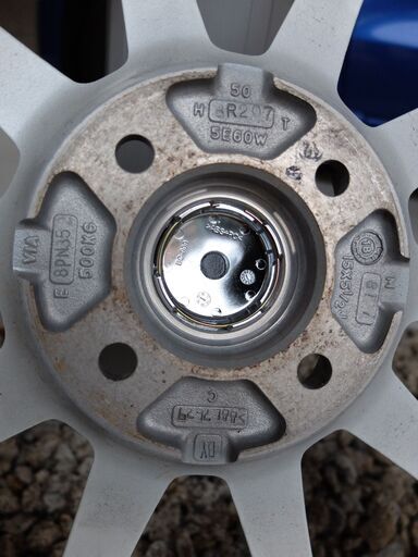 スタッドレスタイヤ　175/65R15 15インチ【1シーズンのみ使用】