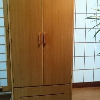 ★無料★　中古　洋たんす