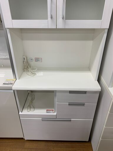 ニトリ　レンジボード　ホワイト　売場展開中！！！！