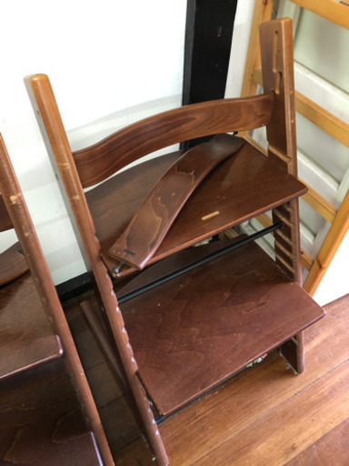 ストッケ　STOKKE の 子供用木製チェア　