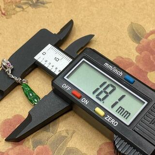 ピアス 枝豆 本翡翠 氷ヒスイ 緑色 光沢感 縁起物 誕生日プレゼント 鑑別書有3の画像