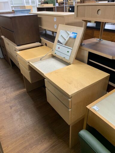 IKEA　１面ドレッサー　ナチュラル　売場展開中！！！