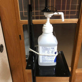 アルコール消毒足踏みスタンドの画像