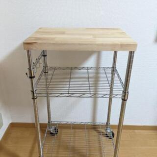 【無料】レンジ台 キッチンワゴン ラック Amazonベーシック