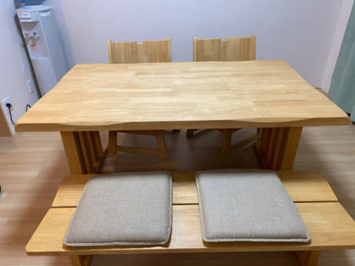ダイニングテーブル　4点セット　150×89