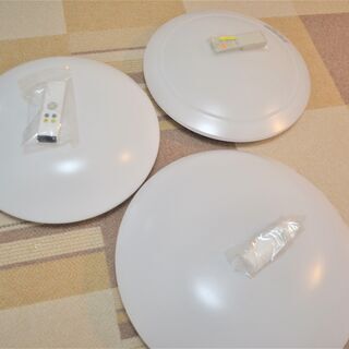 ★美品：LEDシーリングライト　３つ　リモコン付