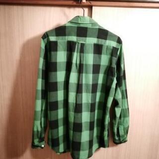 チェックシャツの画像