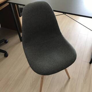 デスク(椅子セット) お引き取り頂ける方に格安でお譲りします(1...