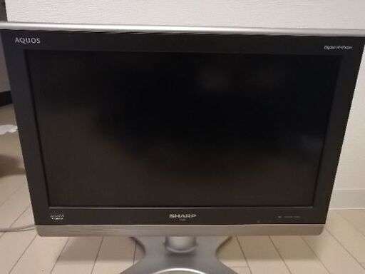 SHARP　AQUOS 　２４型