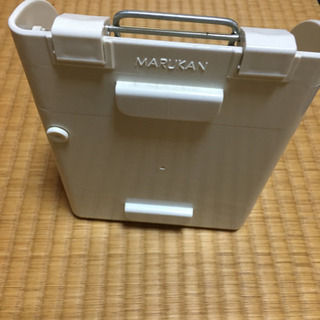 ウサギ用牧草入れの画像