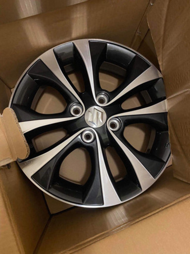 スズキ ワゴン R  ホイールセット (15 インチ ) 8000円