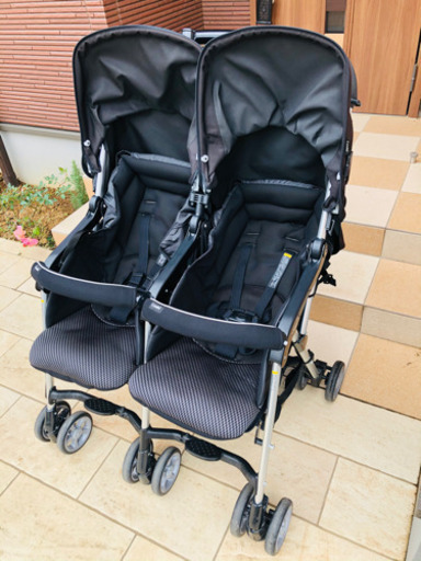 combi コンビ　双子用　ベビーカー　