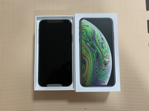 iPhoneXs スペースグレイ 64GB SIMロック解除済 新品未使用