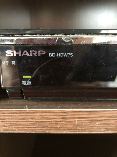 ４０インチTVとBlu-rayレコーダーのセット