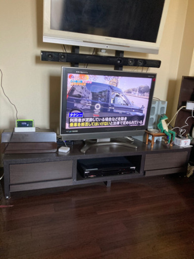 収納付きテレビ台