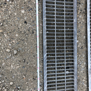 グレーチング　側溝蓋　溝幅300㎜用　長さ955㎜の画像