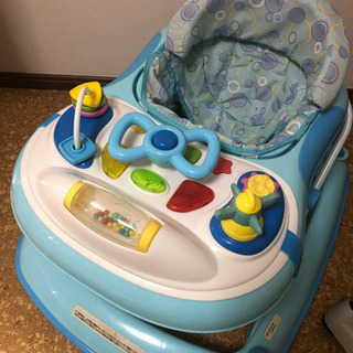 ベビーチェア　ベビー歩き練習
