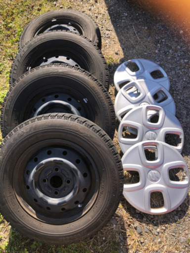 軽用スタッドレス145/80R13中古ホイール付き
