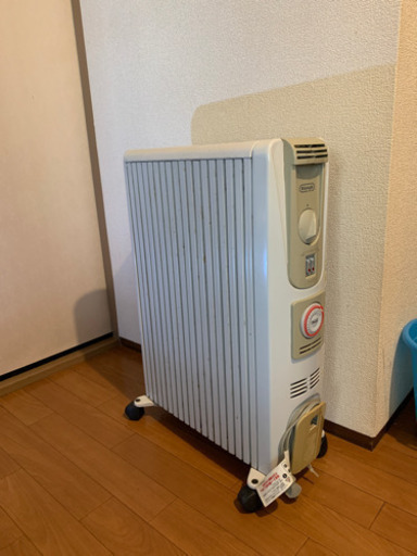 デロンギオイルヒーター　091521tec 9枚フィン　1500w