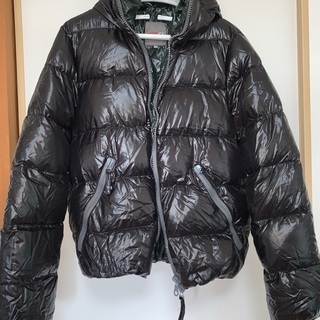 ブランド:DUVETICA（デュベチカ） モデル:DIONISI...