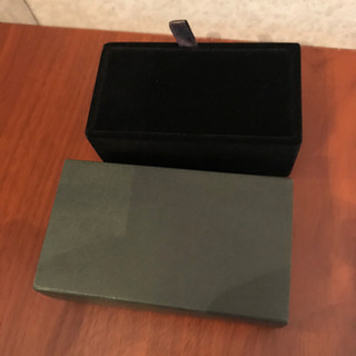 カフスボタンの画像