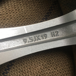 最終値下げ　Carlsson / 19インチ 9.5J +40 / PCD114.3 5H / 245/35zr19 / タイヤ2018年製 / クラウンマジェスタ マークX の画像