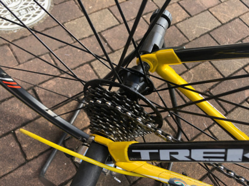 中古　TREK 2.3 (2011年モデル)