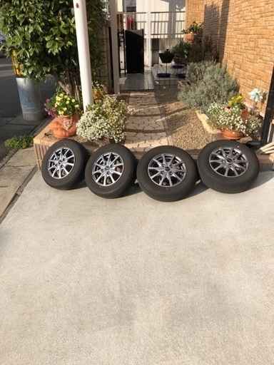 美品・軽トラック・タイヤホイールセット・6PR