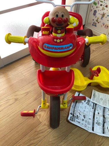 アンパンマン　デラックス　三輪車　引取のみ