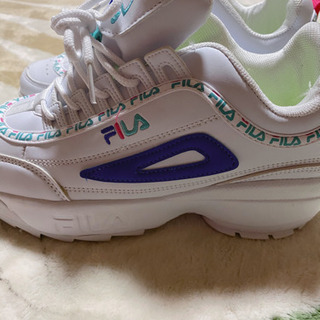 スニーカー　Filaの画像