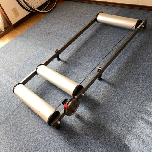 ロードバイク用　3本ローラー