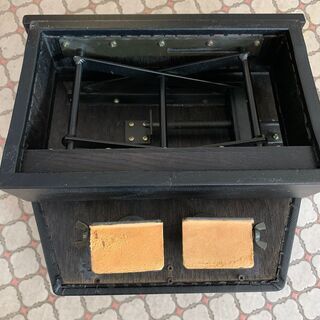 ピアノペダル付き補助台の画像