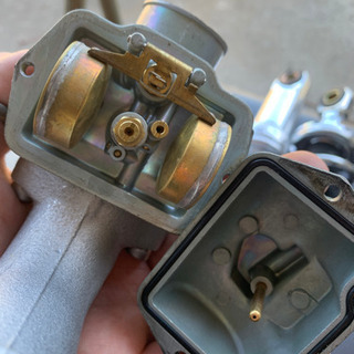 PC20 正規品 キャブレターの画像