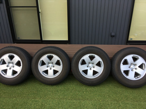 Jeep ラングラー 純正タイヤホイール